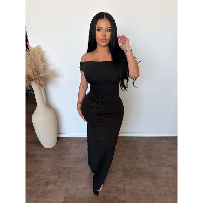 Jessica One Shoulder Twist Maxi Dress (Black)