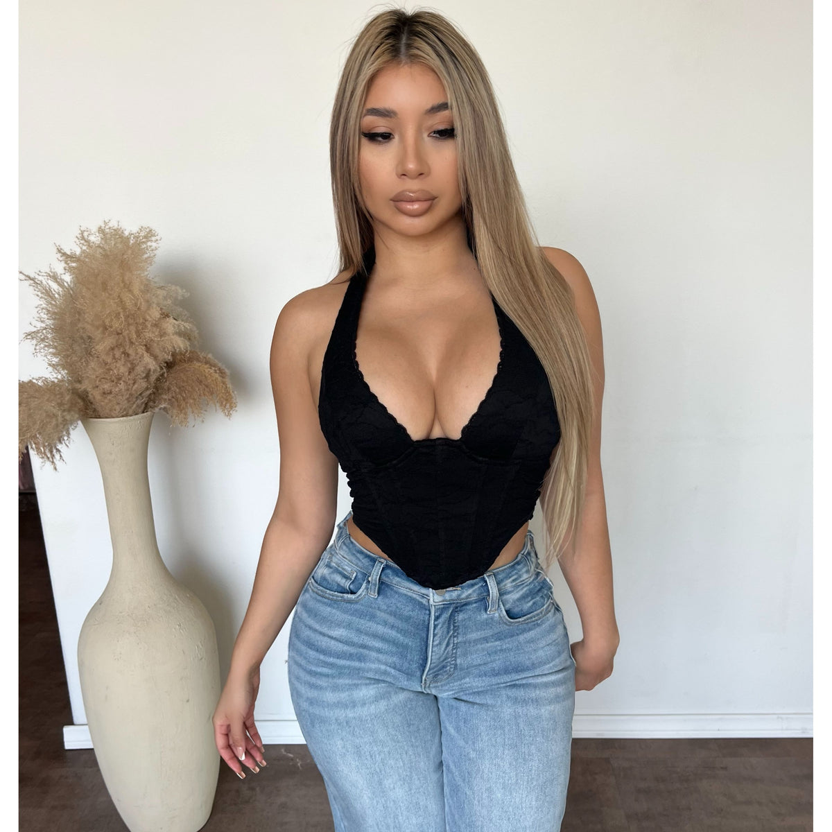 Amber Textured Lace Halter Top (Black)