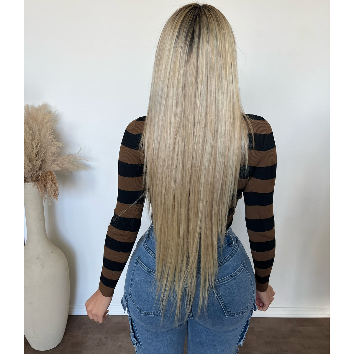 Doreen Round Neck Sweater (Black/Brown)