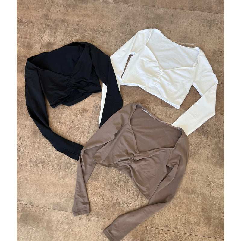 Darla Shirring Long Slv Crop Top (White)