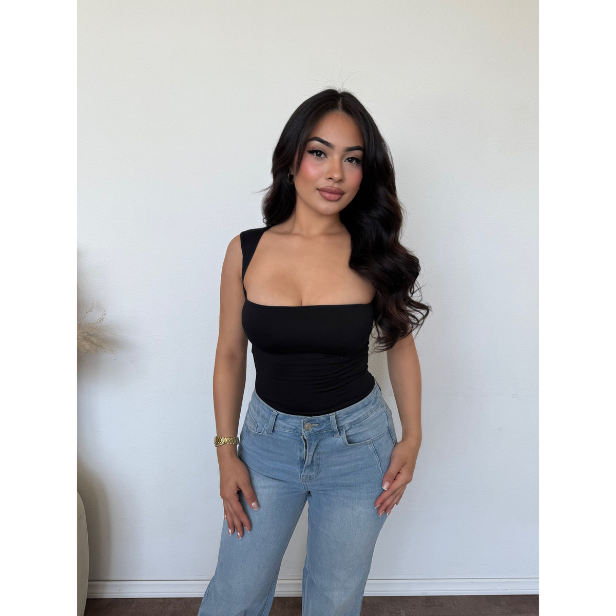 Bianca Sleeveless Square neck Crop Top (Black)