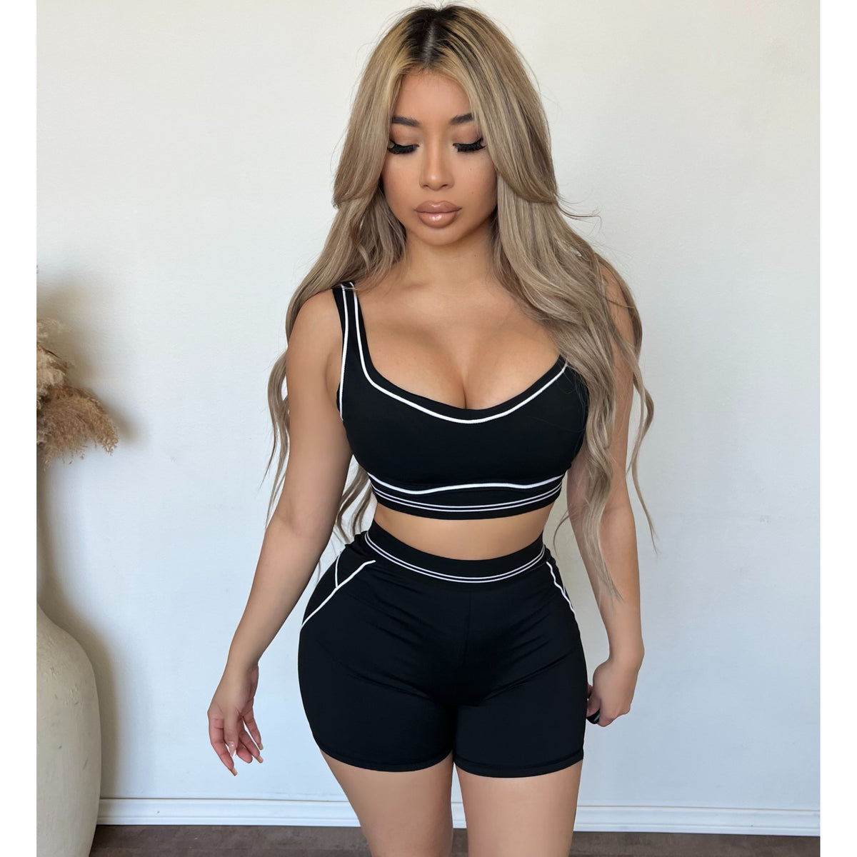 Amelda Matching Gym Shorts & Top (Black)