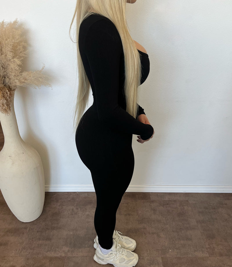 Bianca Snatched Square Neck Long Sleeve Jumpsuit (Black)