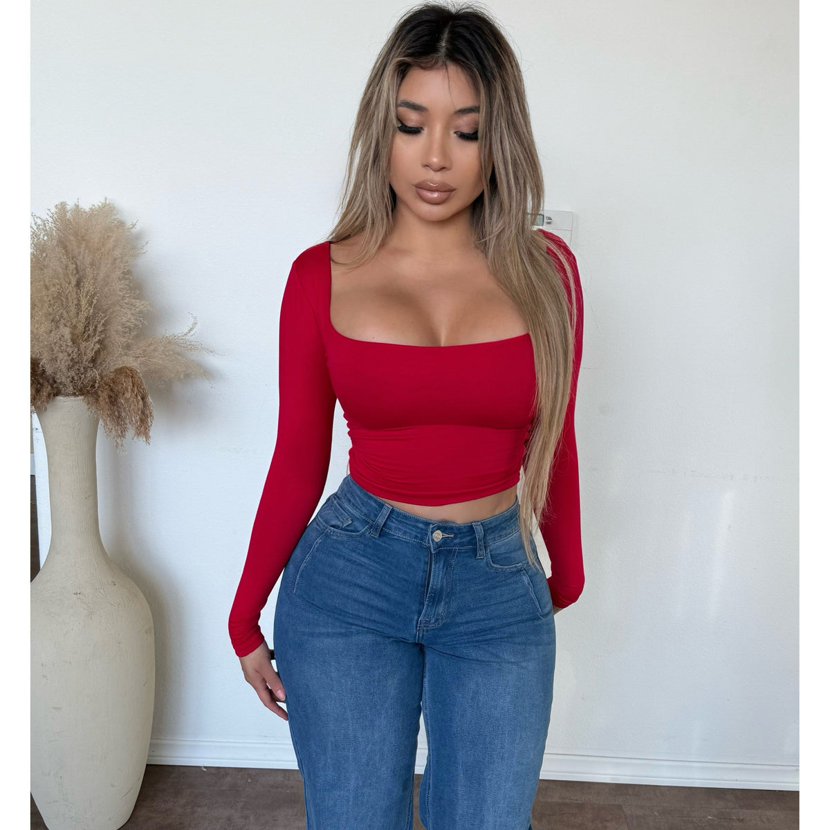 Reina Long Sleeve Scoop Neck Top (Red)