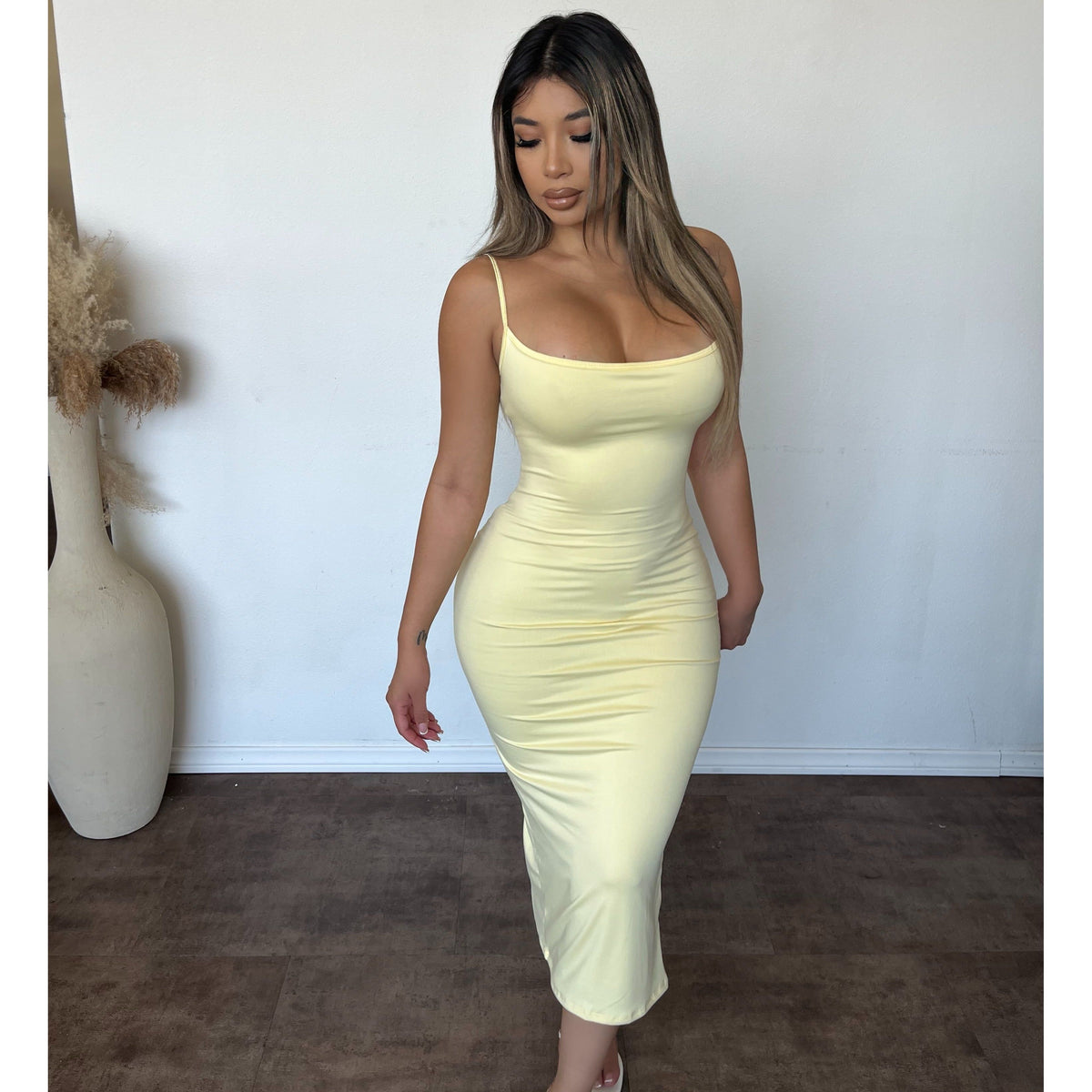 Leah Maxi Strapped Dress (Yellow) Leah Maxi Strapped Dress (Yellow)