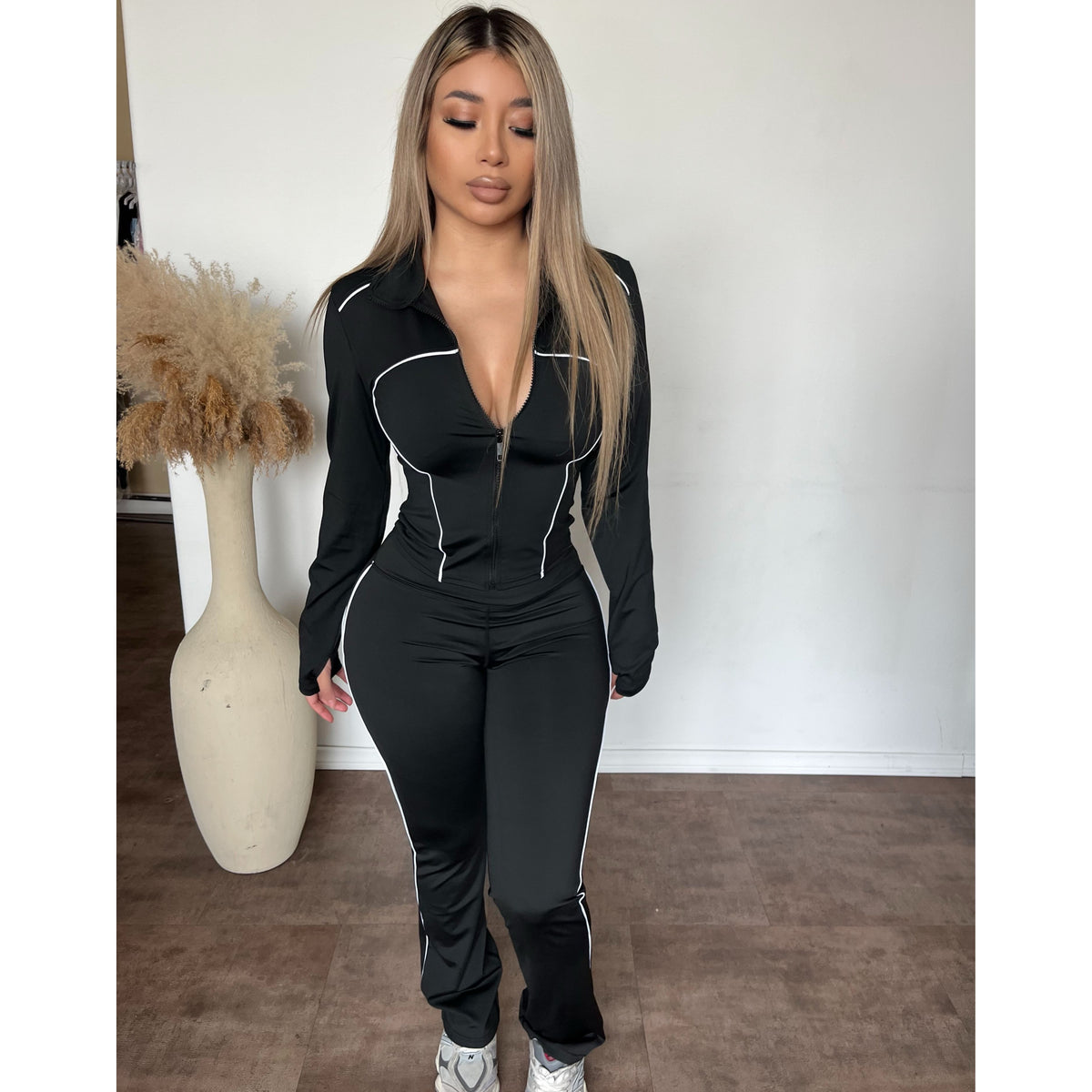 Karen 2 Piece Matching Gym Jacket & Leggings (Black)