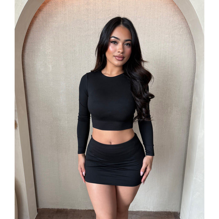 Daniella Basic Solid Micro Mini Skirt (Black)