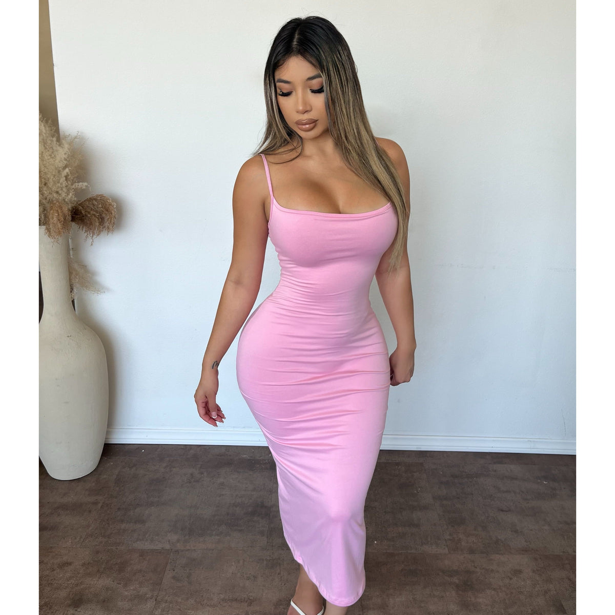 Leah Maxi Strapped Dress (Pink)