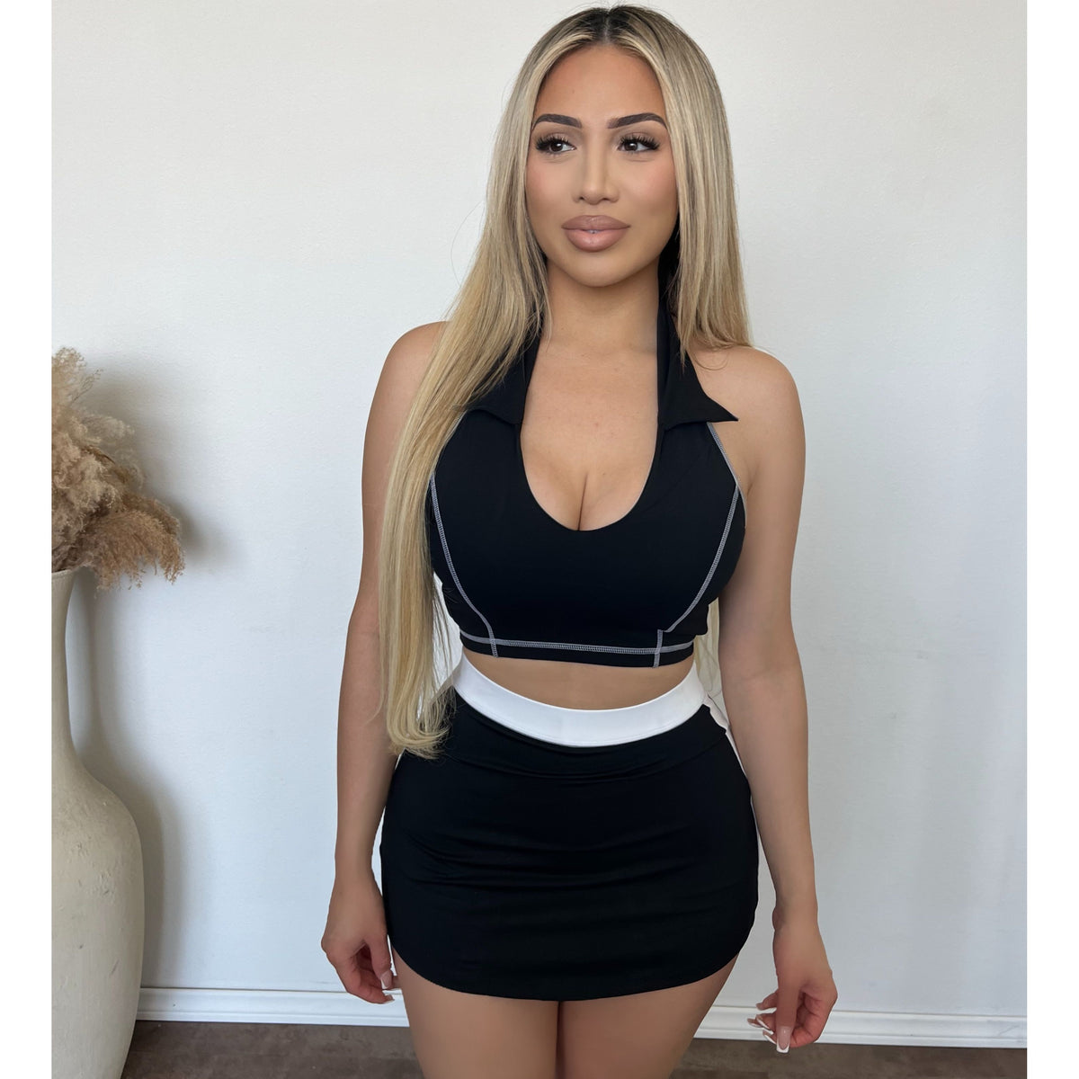 Veronica Line halter Top & Skirt Set (Black)