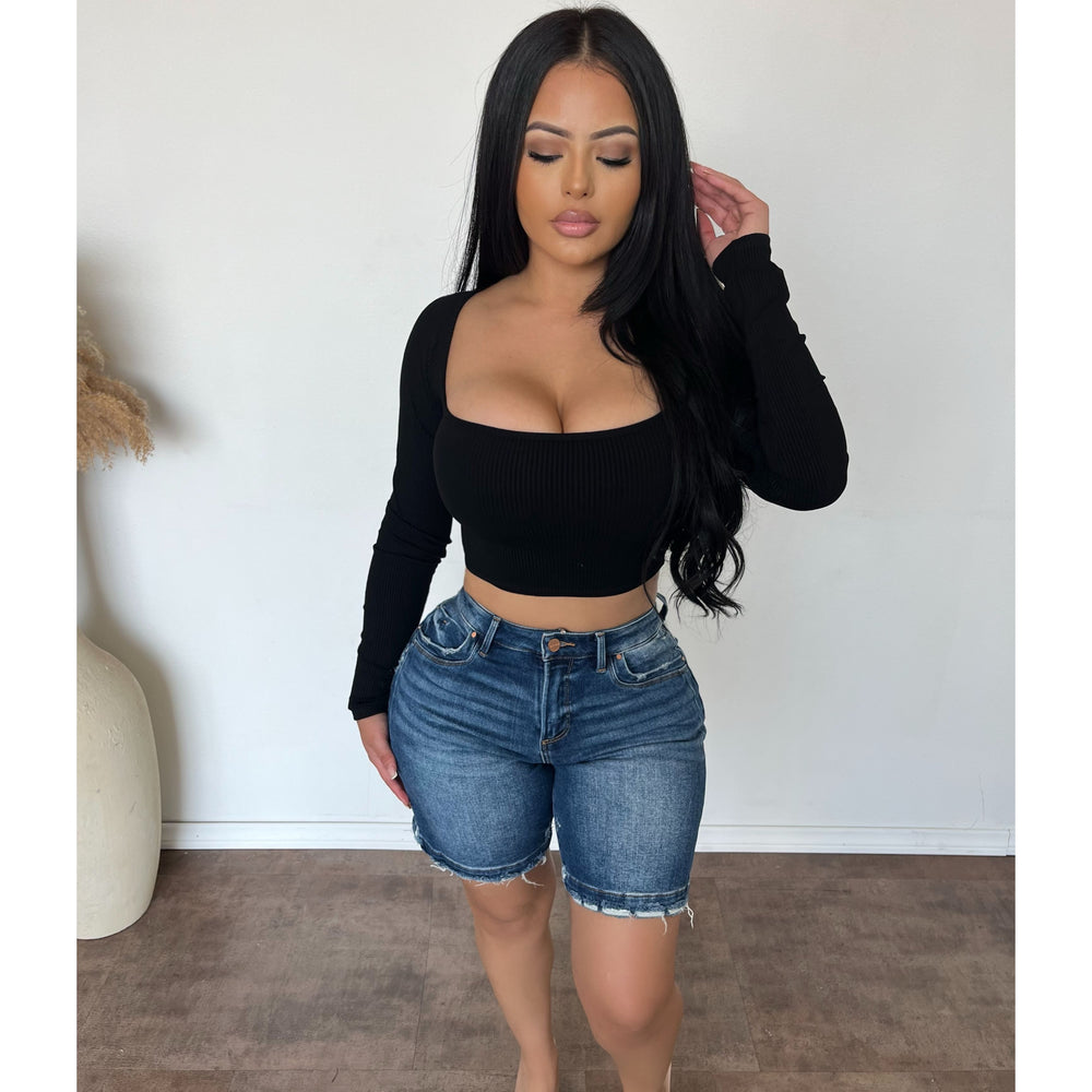 Drea Bermuda Shorts (Dark)