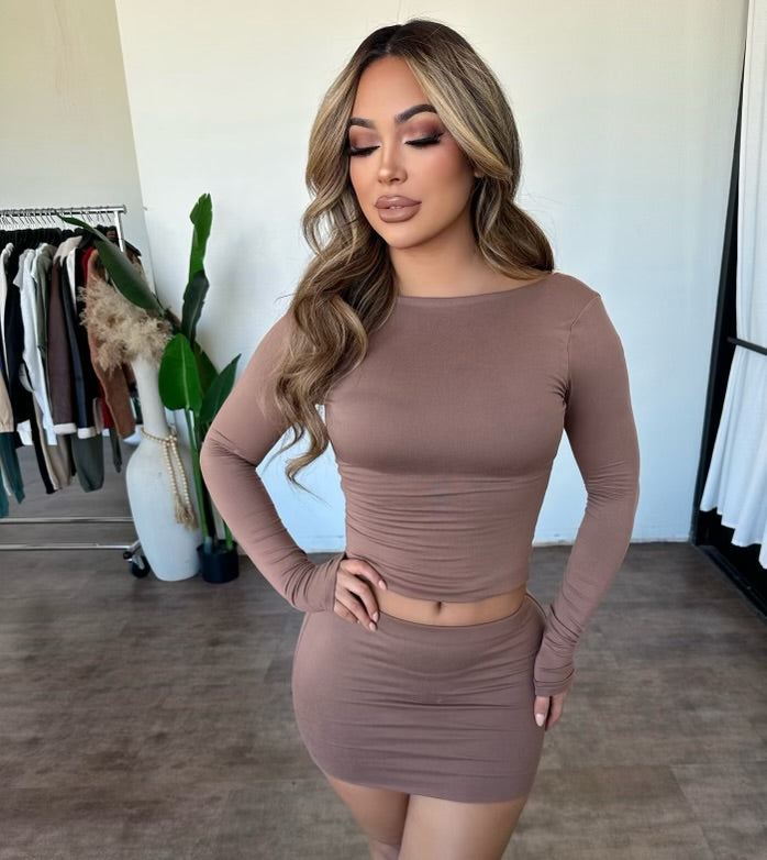 Angie Skirt (Taupe)