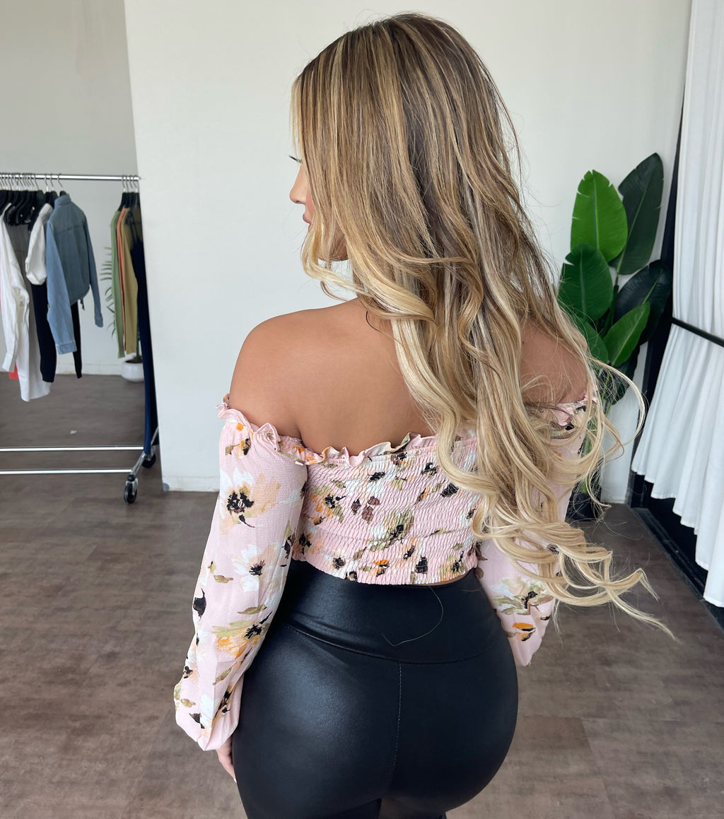 Reina Floral Top(Peach Ivory)