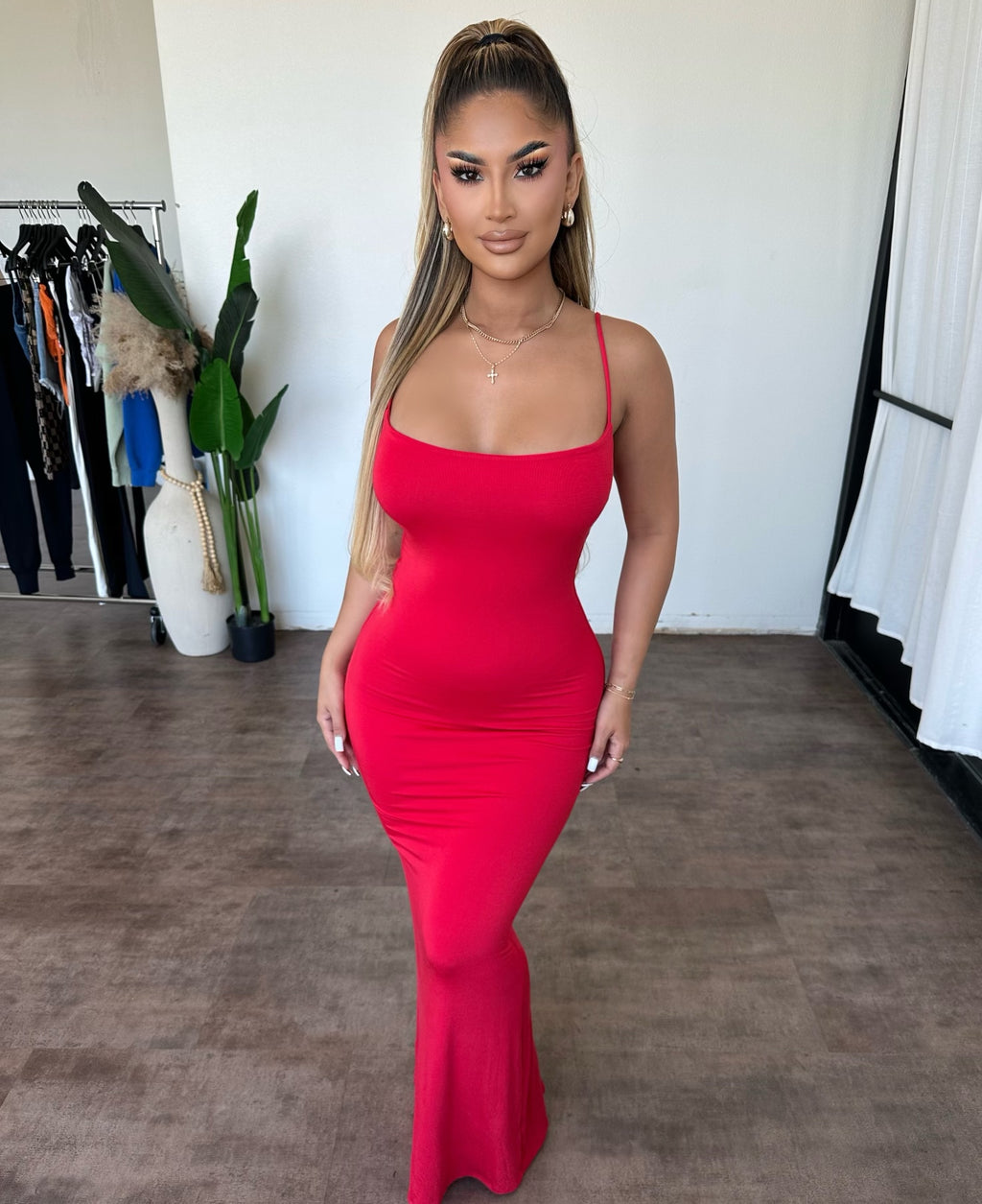 Lisa Dress (Red)