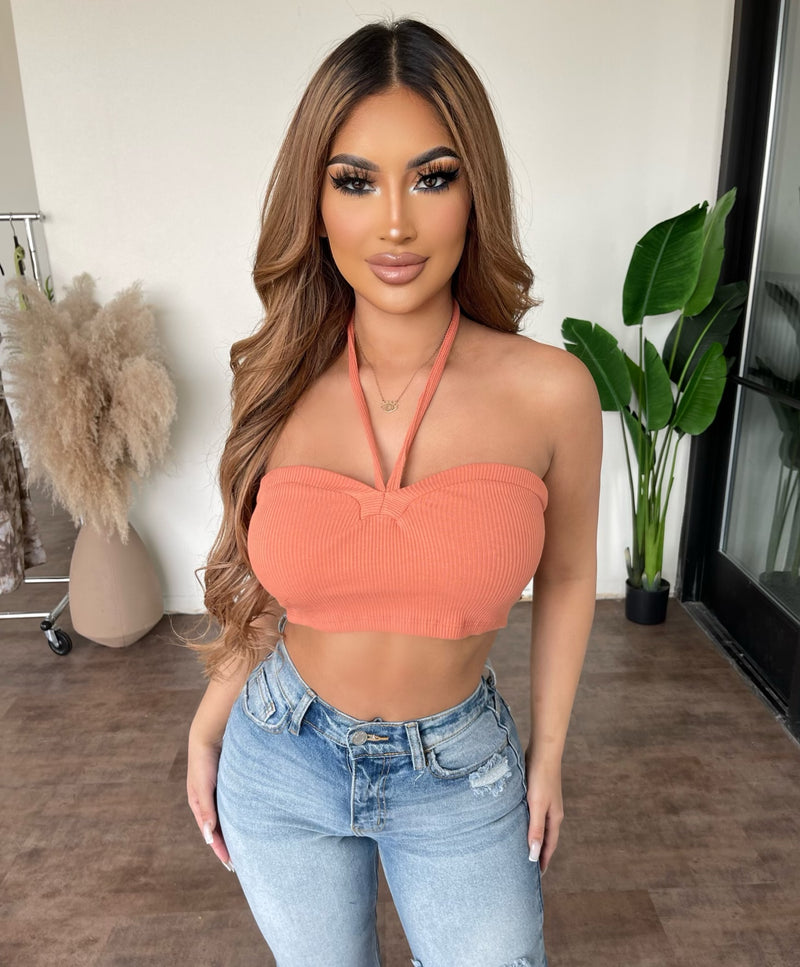 Gina Halter Cropped top (Rust)