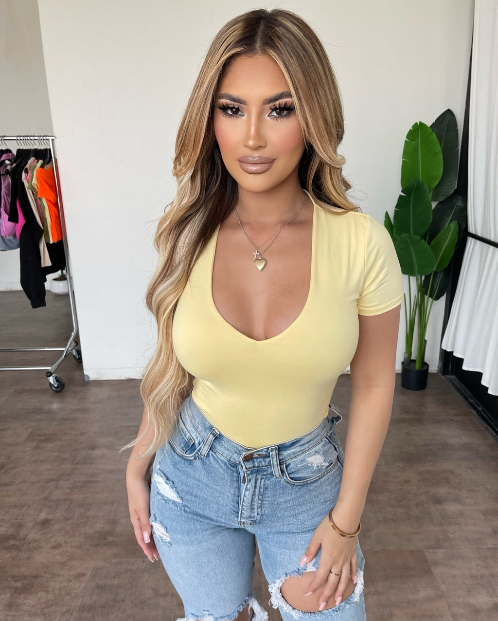Marlyn V-Neck Top(Yellow)