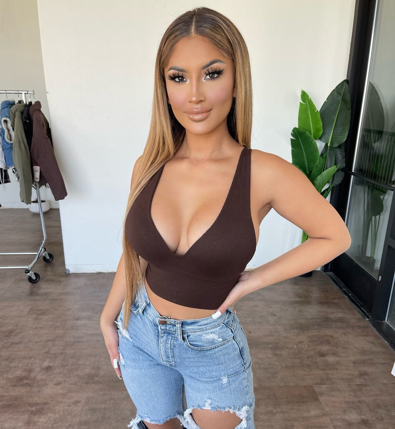 Hailey Cropped Tank(Chocolate)